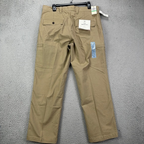 Dockers Crossover Pants Cargo Mens 34X29 Tan Flat Front Straight Classic Fit NEW - Picture 1 of 10